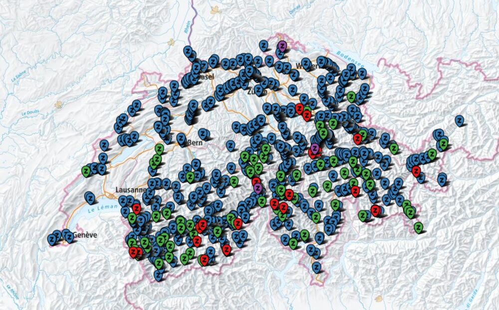 CH-Karte mit Wasserkraft-Anlagen.